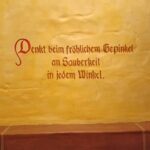 Klospruch Herrentoilette "Denkt beim fröhlichen Gepinkel an Sauberkeit in jedem Winkel"